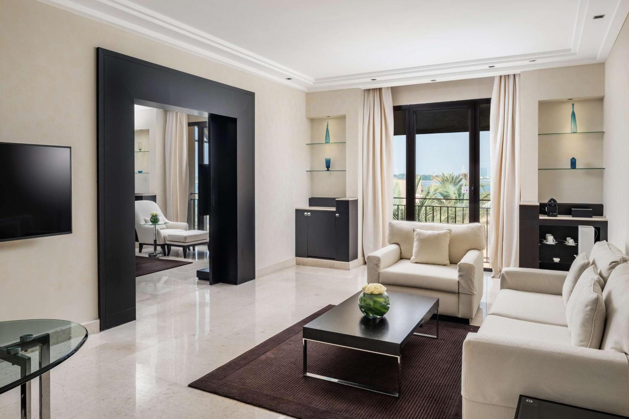 Resort Park Hyatt - Marina, Club And 5*